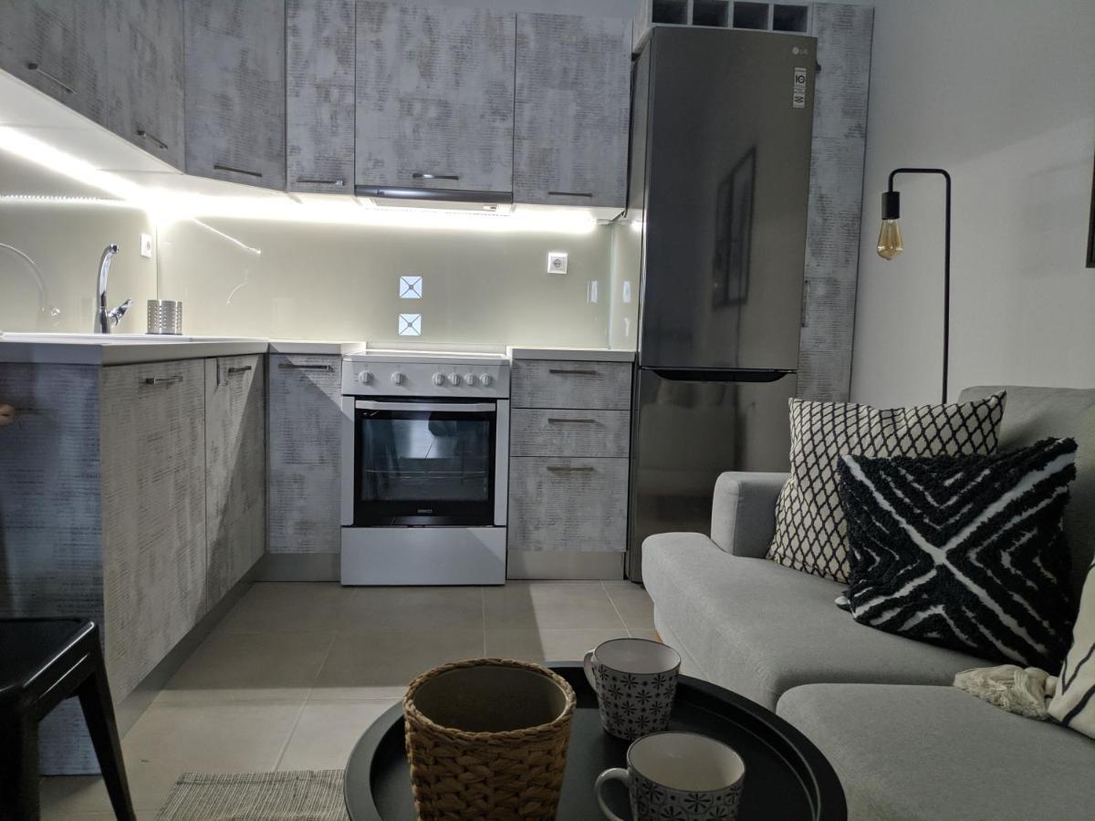 Stylish Ground Floor Maisonette 沃洛斯 外观 照片