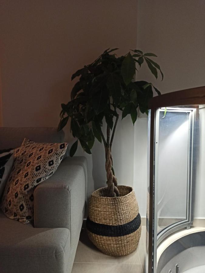 Stylish Ground Floor Maisonette 沃洛斯 外观 照片